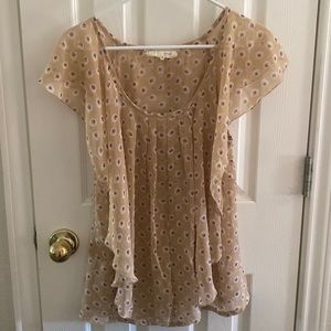 Flutter sleeve float blouse in brown with floral.